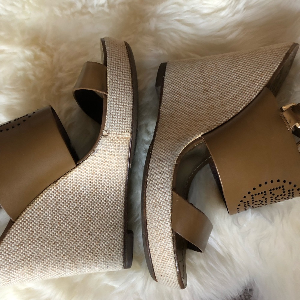 Wedges - Picture 2 of 7